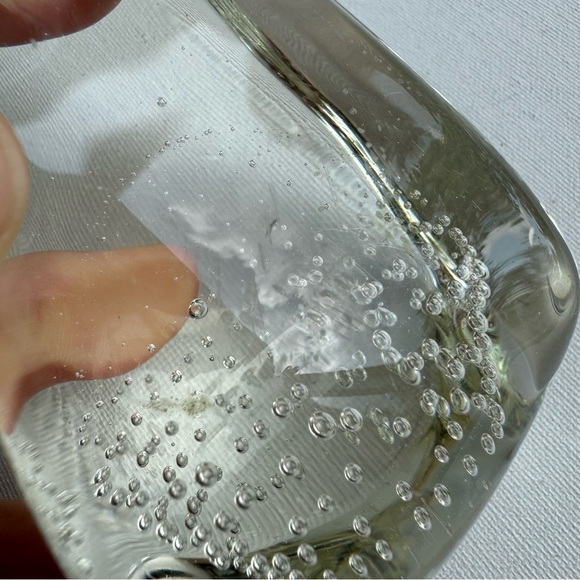 Vintage Clear Crystal Bubble Glass 4 Sided Pyramid Paperweight - Picture 2 of 12